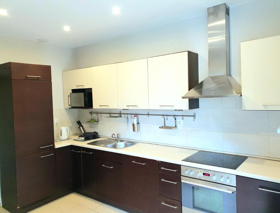 ורשה Dekart Arkadia Apartments מראה חיצוני תמונה